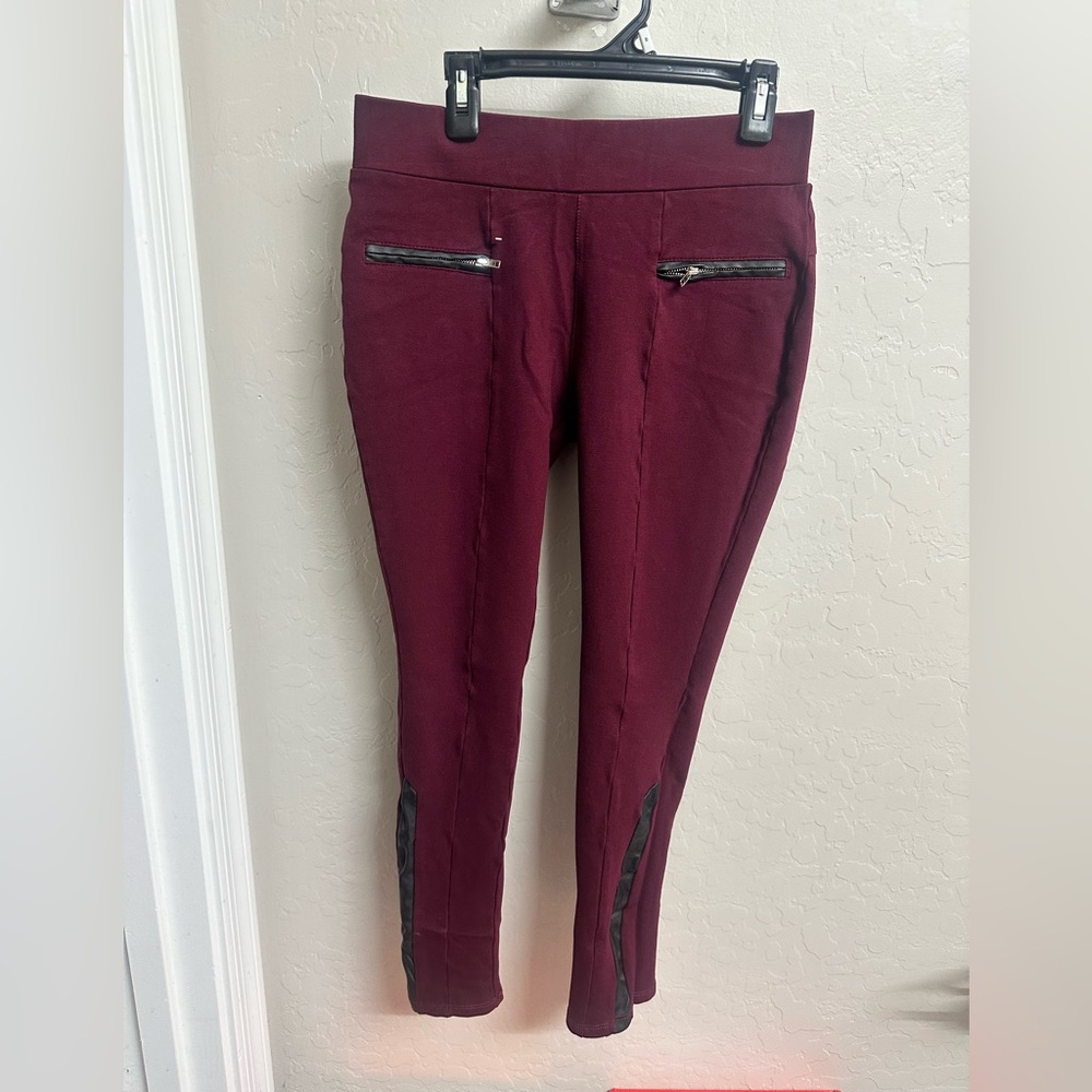 Guess Deep Burgundy Knitwear